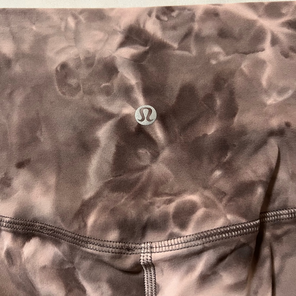 Lululemon align 25 in